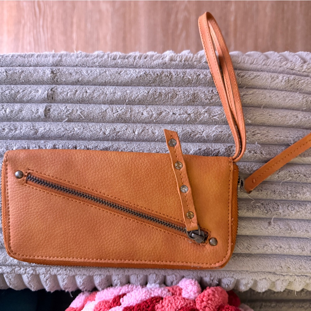 Free People Wallet